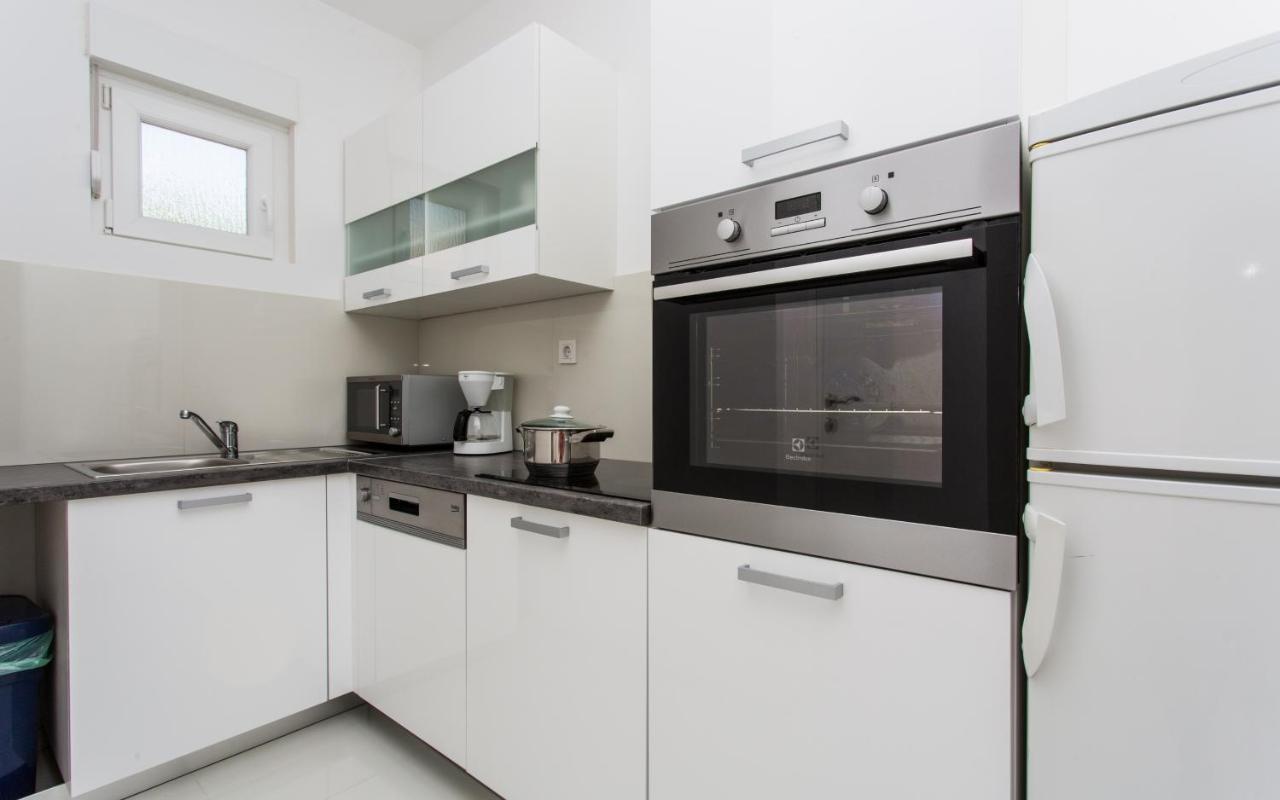 Apartments With A Parking Space Baska, Krk - 18808 Ngoại thất bức ảnh
